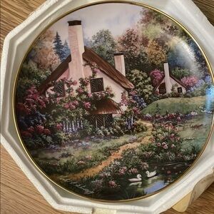 Franklin Mint Cottage Scene Plate with Gold Edge